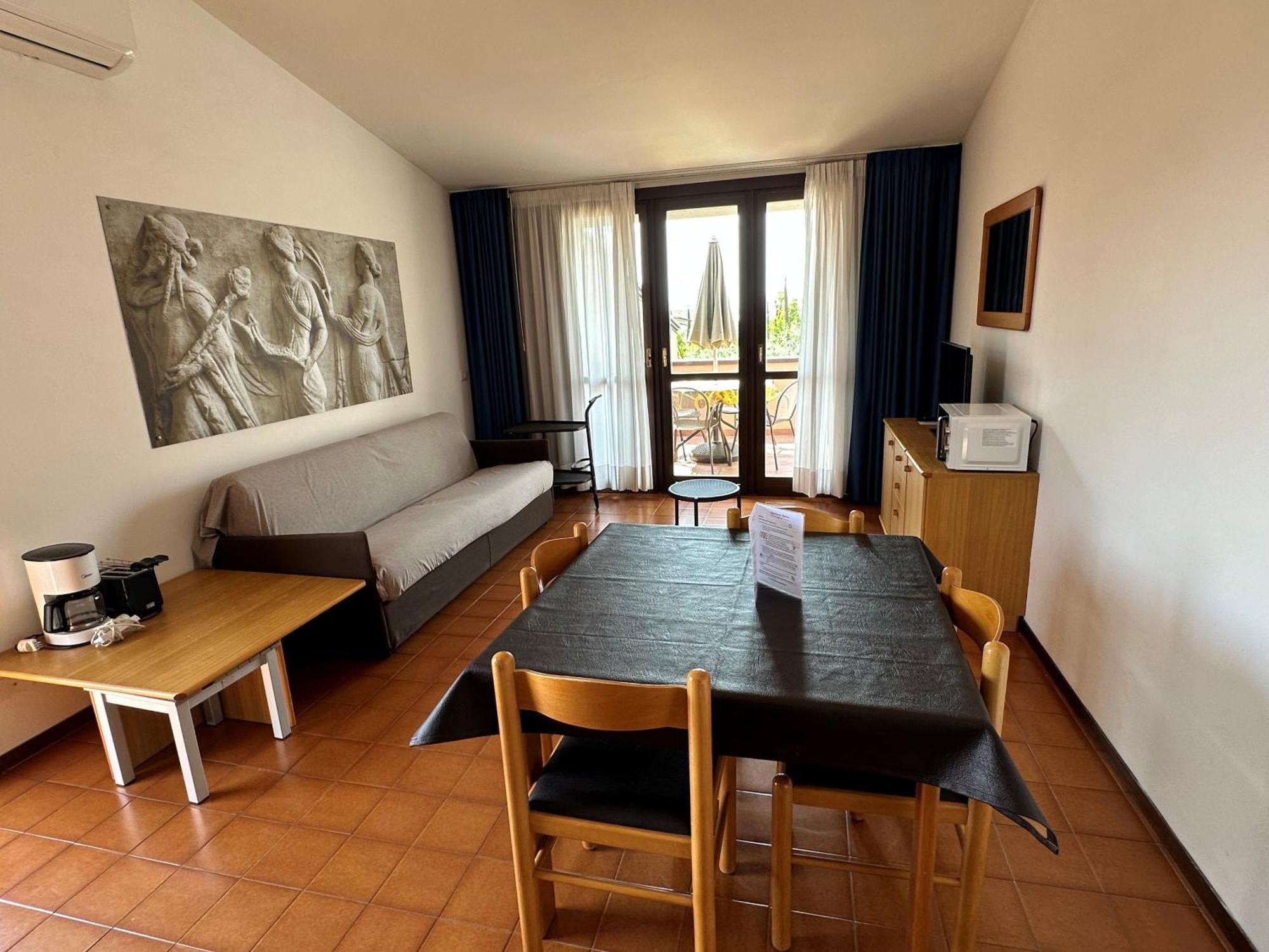 Villaggio Barbara Moniga del Garda Bagian luar foto